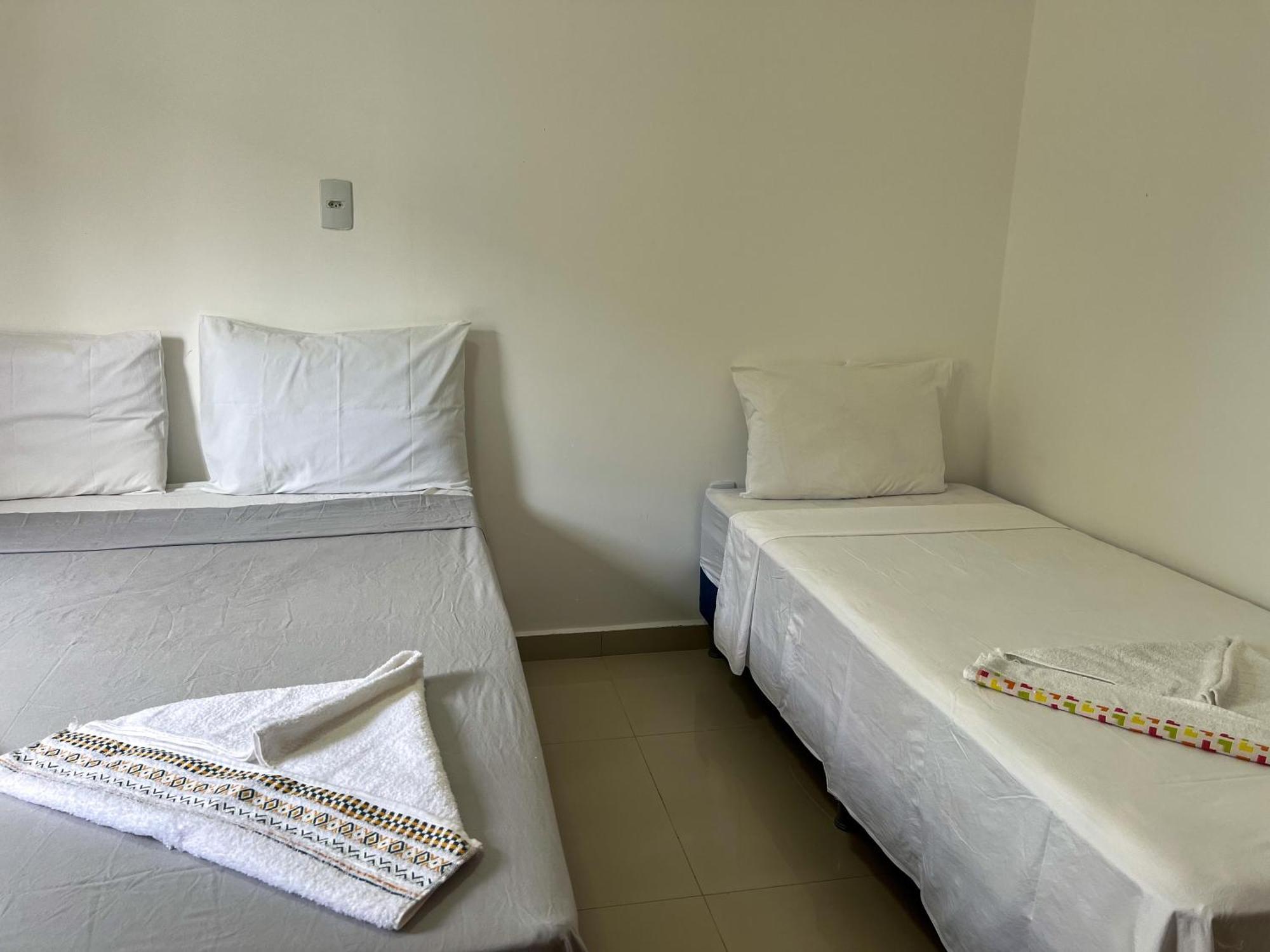 Holiday home 700m Da Praia; 2 Suites; Wifi 300 Mbs; Piscina; Churrasqueira; Estacionamento Gratuito 1 Carro