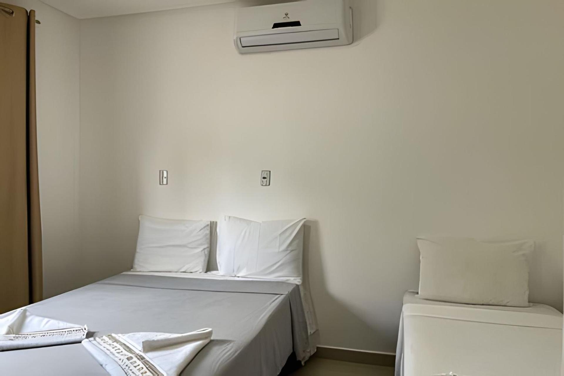 Holiday home 700m Da Praia; 2 Suites; Wifi 300 Mbs; Piscina; Churrasqueira; Estacionamento Gratuito 1 Carro Porto Seguro